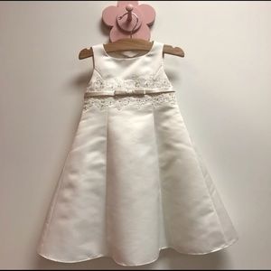 David Bridal Ivory Flower Girl formal dress- 2T